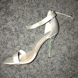 Ivory satin Betsey Johnson heels
